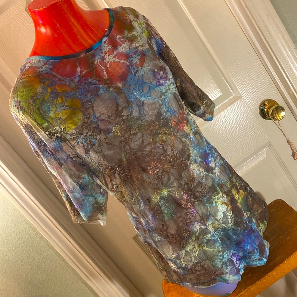 NEW DIRECTIONS Blue Combo Mesh Fun Sheer Top NWTs - Picture 10 of 11